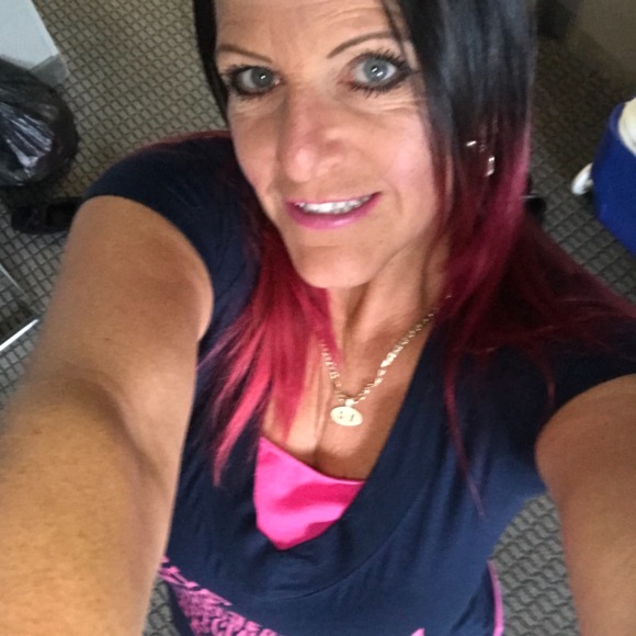 Meet your Posher, Rachael - Picture 1 of 1